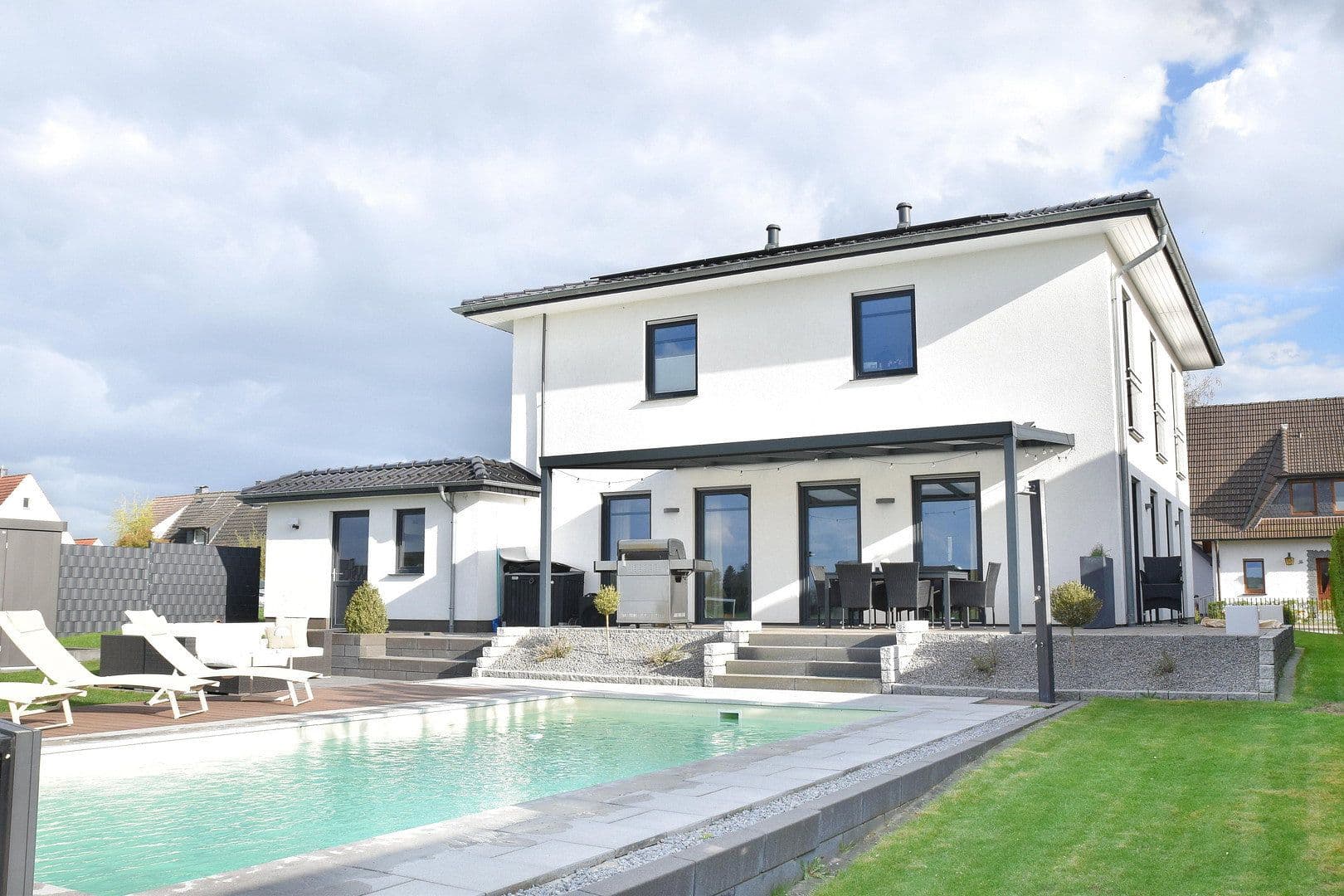 Predaj domu 171 m², pozemek 1.322 m², Wacholderweg 15, Espelkamp, Severné Porýnie - Westfálsko Predaj domu 171 m², pozemek 1.322 m², Wacholderweg 15, Espelkamp, Severné Porýnie - Westfálsko
