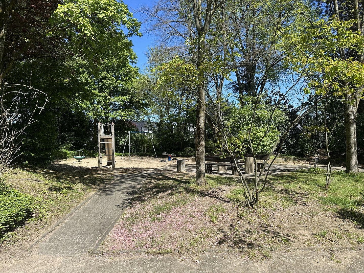 Predaj bytu 1-izbový 45 m², Hilden, Severné Porýnie - Westfálsko Predaj bytu 1-izbový 45 m², Hilden, Severné Porýnie - Westfálsko