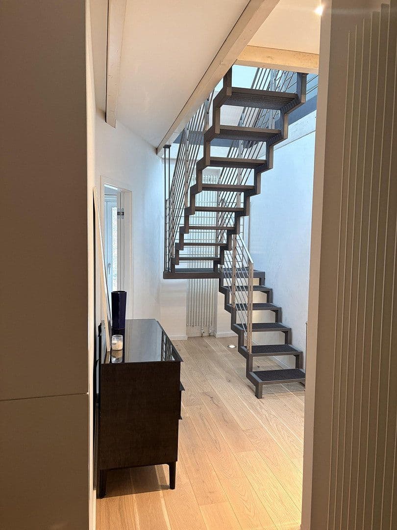 Predaj bytu 2-izbový 101 m², Frankfurt, Hesensko Predaj bytu 2-izbový 101 m², Frankfurt, Hesensko
