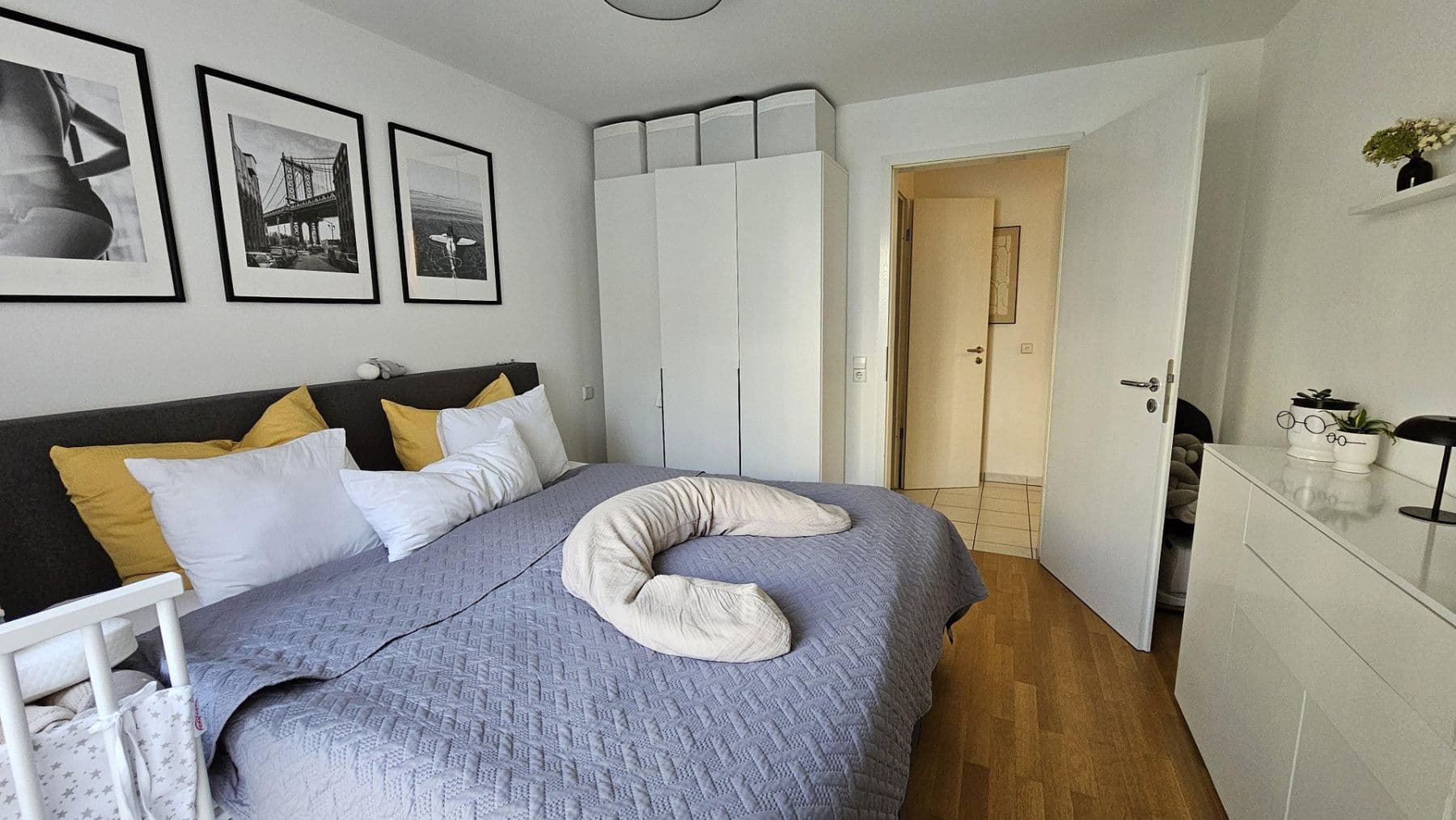 Predaj bytu 3-izbový 83 m², Türkenstr. 29c, München, Bavorsko Predaj bytu 3-izbový 83 m², Türkenstr. 29c, München, Bavorsko