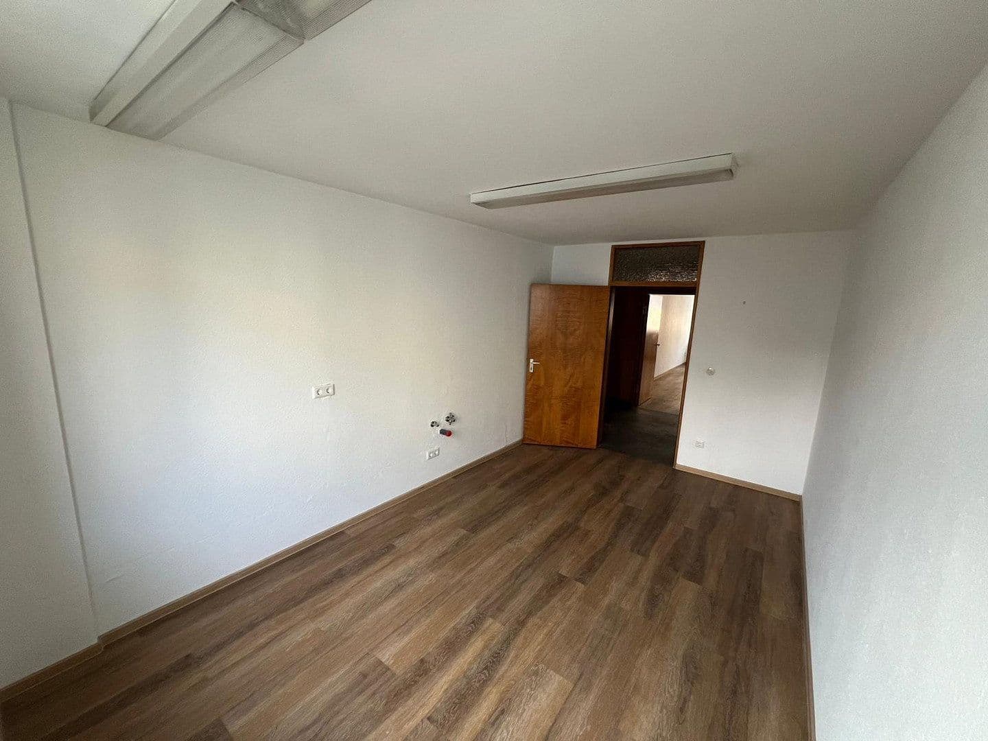 Prenájom kancelárie 188 m², Keßlerstraße 10, Nürnberg, Bavorsko Prenájom kancelárie 188 m², Keßlerstraße 10, Nürnberg, Bavorsko
