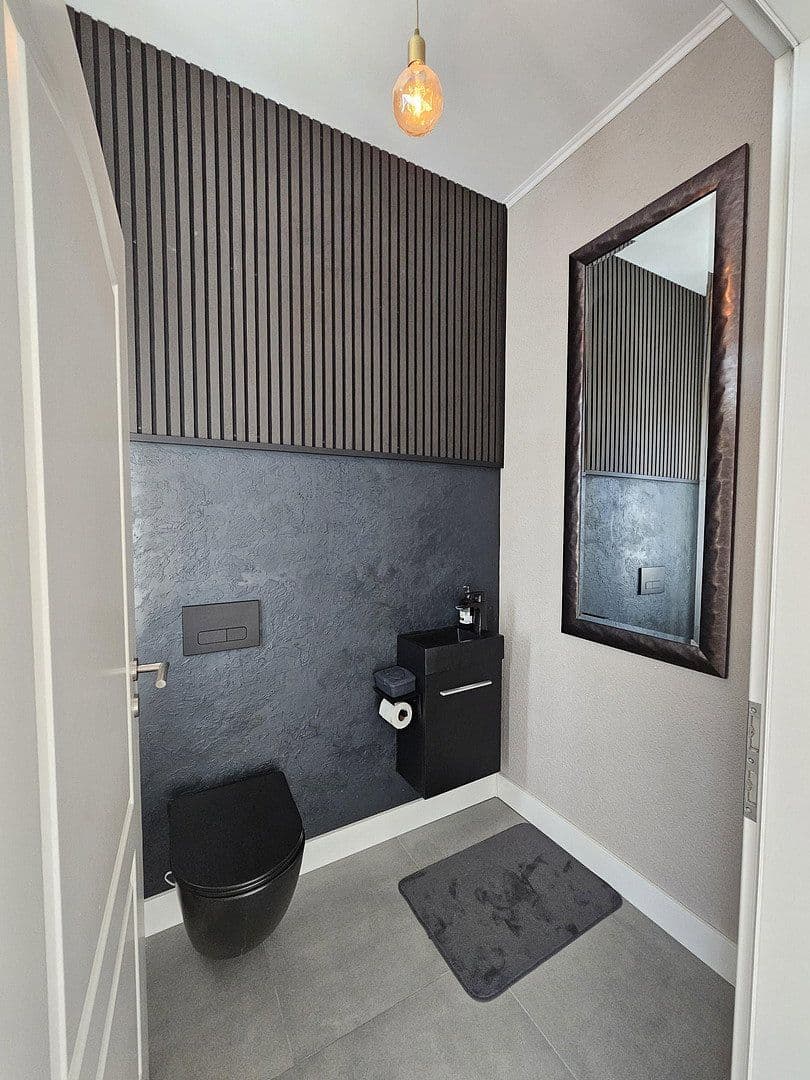 Predaj domu 180 m², pozemek 620 m², Bad Buchau, Bádensko-Wurttembersko Predaj domu 180 m², pozemek 620 m², Bad Buchau, Bádensko-Wurttembersko