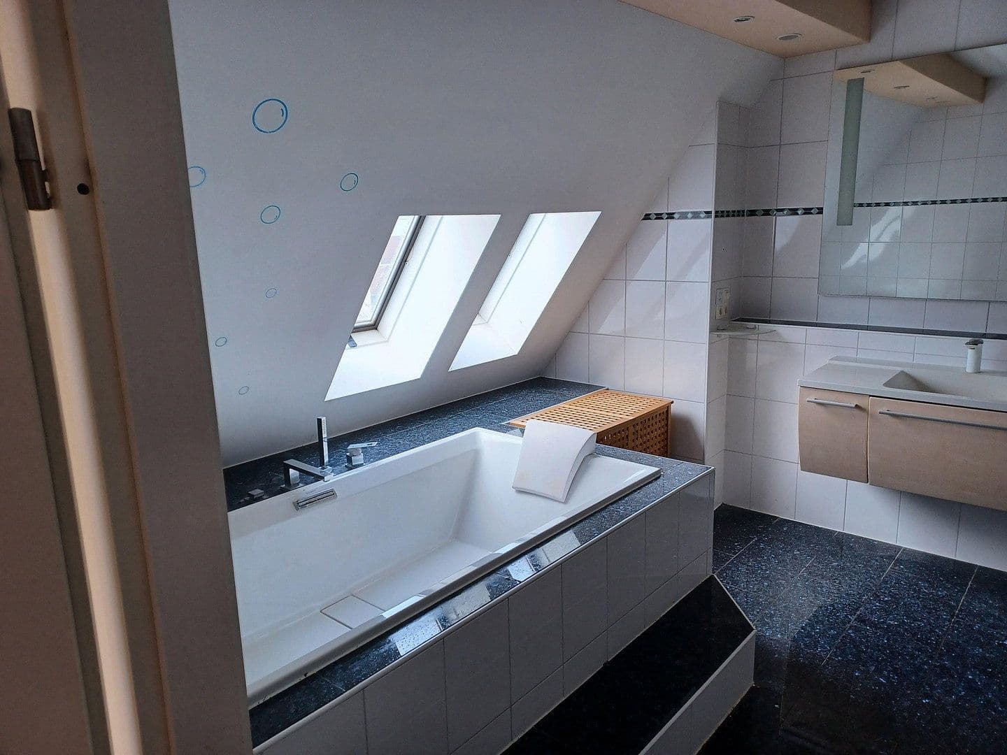 Predaj bytu 4-izbový 210 m², Paulsborner Strasse 10, Berlin, Berlín Predaj bytu 4-izbový 210 m², Paulsborner Strasse 10, Berlin, Berlín
