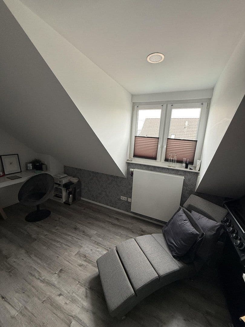 Predaj bytu 3-izbový 71 m², Gerstenbreiten 64, Lehre, Dolné Sasko Predaj bytu 3-izbový 71 m², Gerstenbreiten 64, Lehre, Dolné Sasko