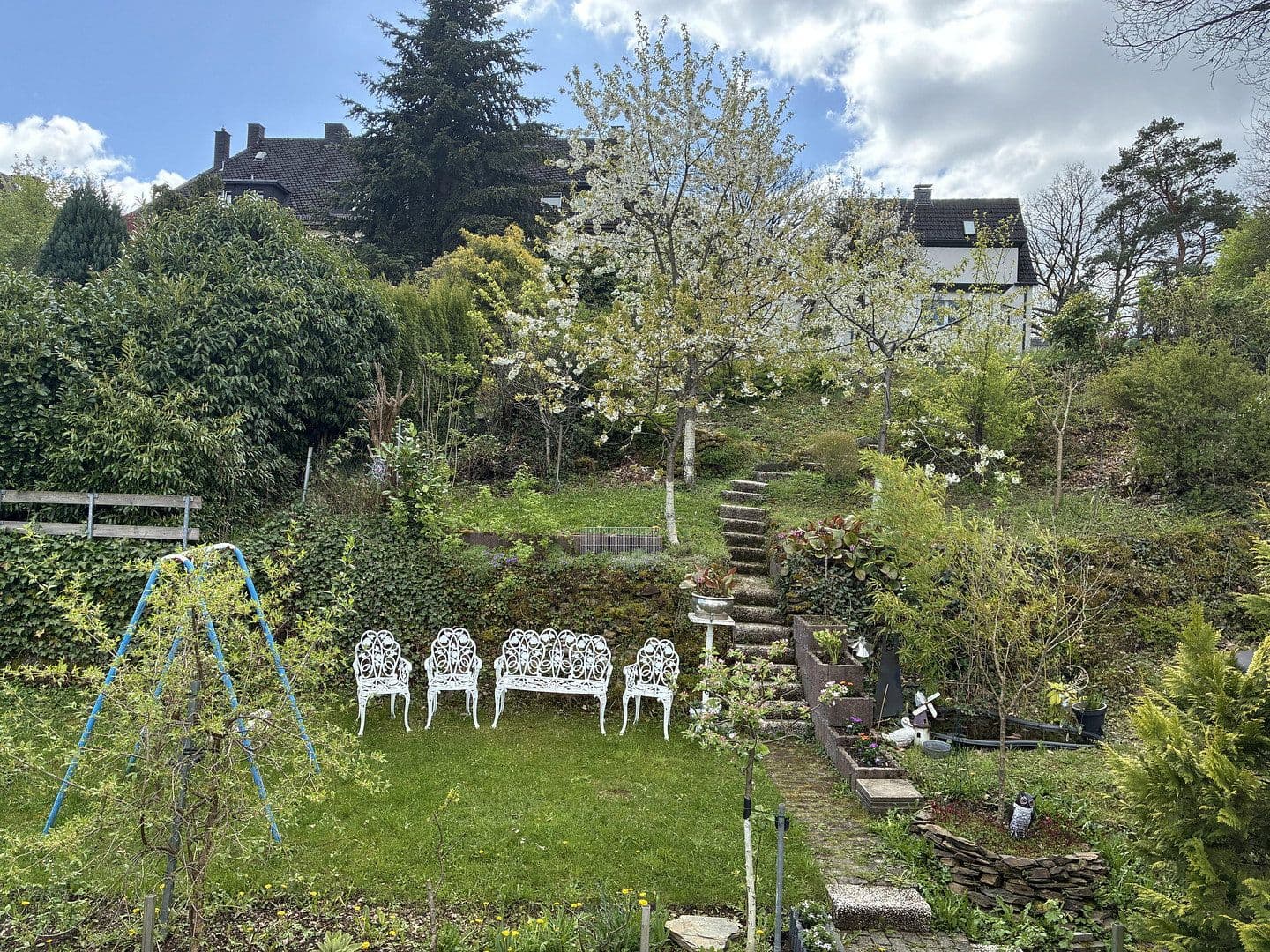 Predaj domu 185 m², pozemek 572 m², Siegen, Severné Porýnie - Westfálsko Predaj domu 185 m², pozemek 572 m², Siegen, Severné Porýnie - Westfálsko