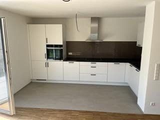 Prenájom bytu 2-izbový 77 m², Wilhelmstraße 10/1, Wolfschlugen, Bádensko-Wurttembersko Prenájom bytu 2-izbový 77 m², Wilhelmstraße 10/1, Wolfschlugen, Bádensko-Wurttembersko