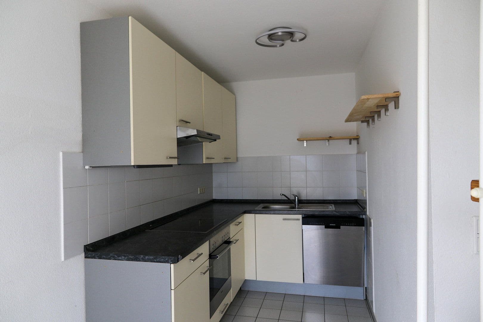 Predaj bytu 2-izbový 55 m², Bad Vilbel, Hesensko Predaj bytu 2-izbový 55 m², Bad Vilbel, Hesensko