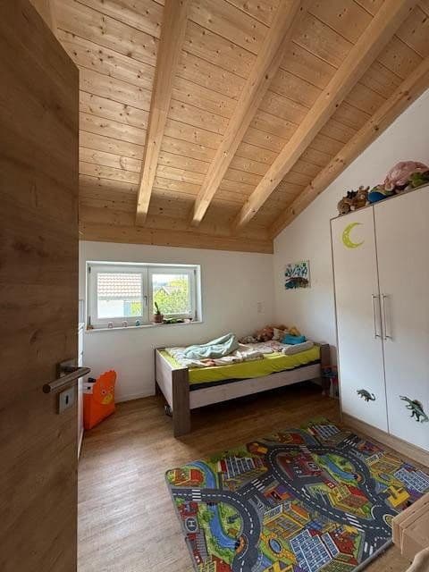 Prenájom domu 125 m², pozemek 245 m², Weilheim i. OB, Bavorsko Prenájom domu 125 m², pozemek 245 m², Weilheim i. OB, Bavorsko