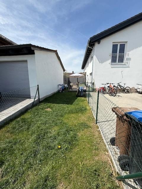 Prenájom domu 125 m², pozemek 245 m², Weilheim i. OB, Bavorsko Prenájom domu 125 m², pozemek 245 m², Weilheim i. OB, Bavorsko
