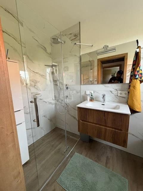 Prenájom domu 125 m², pozemek 245 m², Weilheim i. OB, Bavorsko Prenájom domu 125 m², pozemek 245 m², Weilheim i. OB, Bavorsko