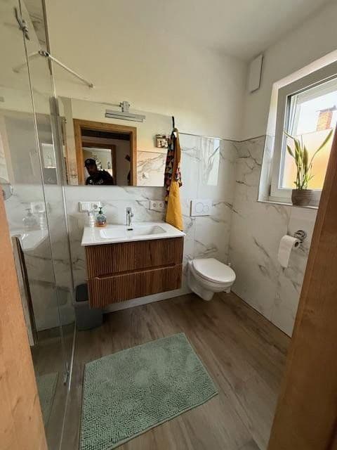 Prenájom domu 125 m², pozemek 245 m², Weilheim i. OB, Bavorsko Prenájom domu 125 m², pozemek 245 m², Weilheim i. OB, Bavorsko
