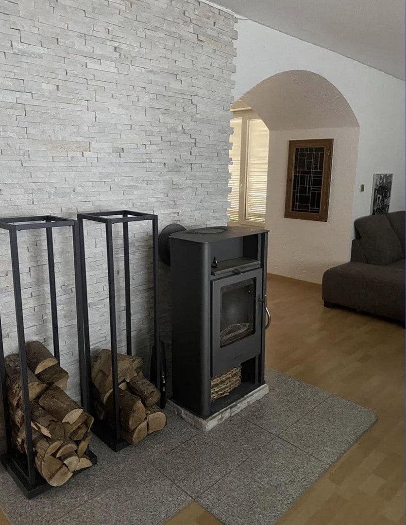 Prenájom domu 234 m², pozemek 525 m², Immendingen, Bádensko-Wurttembersko Prenájom domu 234 m², pozemek 525 m², Immendingen, Bádensko-Wurttembersko
