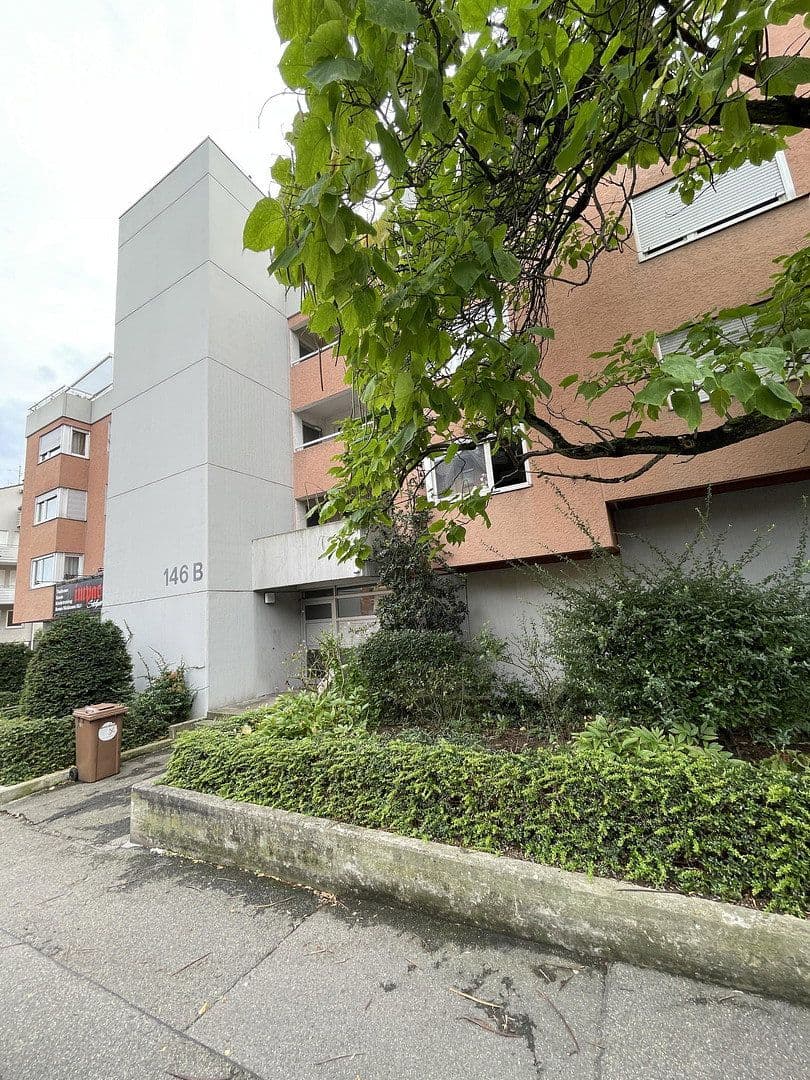 Prenájom bytu 1-izbový 35 m², Haußmannstr. 146B, Stuttgart, Bádensko-Wurttembersko Prenájom bytu 1-izbový 35 m², Haußmannstr. 146B, Stuttgart, Bádensko-Wurttembersko