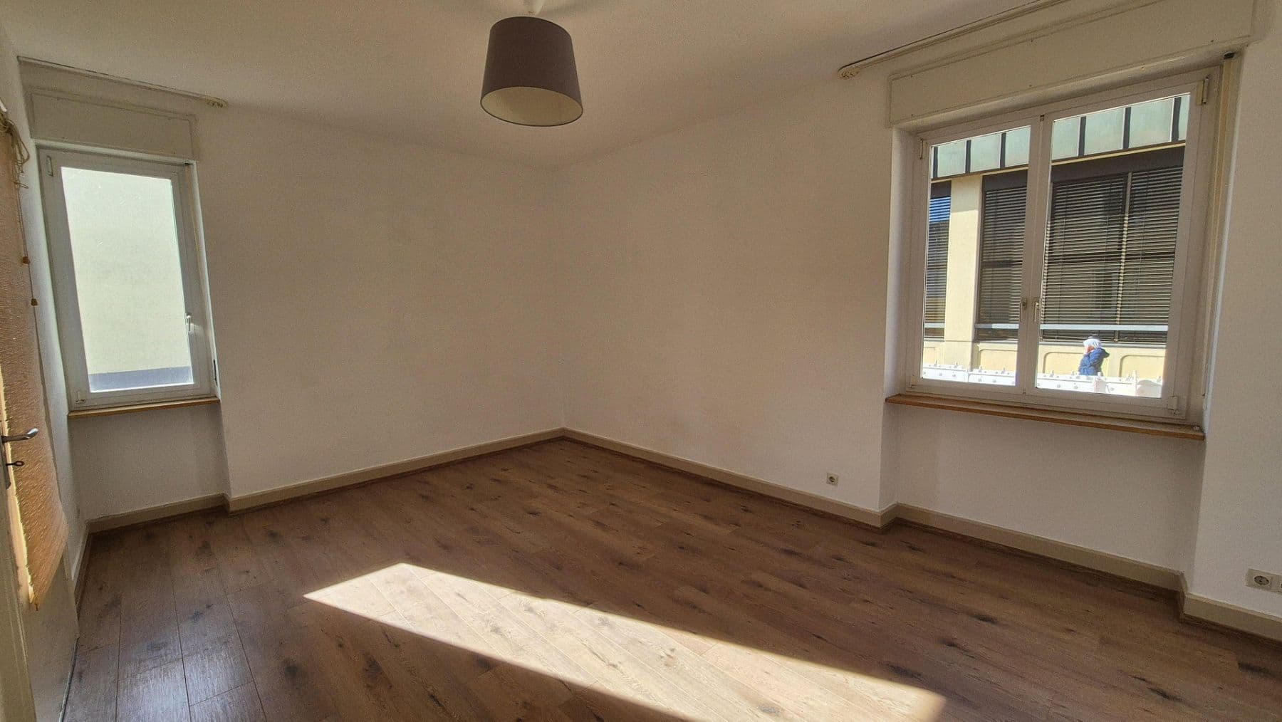 Prenájom bytu 3-izbový 113 m², Bad Säckingen, Bádensko-Wurttembersko Prenájom bytu 3-izbový 113 m², Bad Säckingen, Bádensko-Wurttembersko
