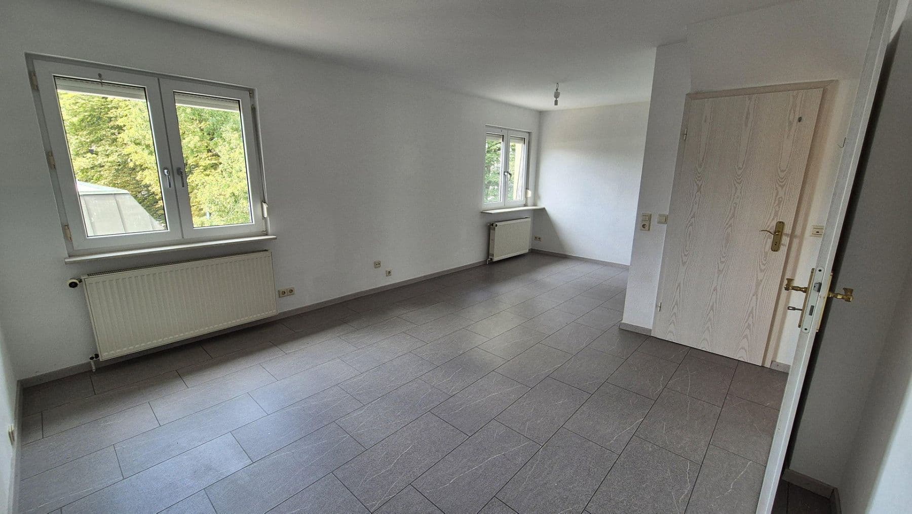Prenájom bytu 3-izbový 113 m², Bad Säckingen, Bádensko-Wurttembersko Prenájom bytu 3-izbový 113 m², Bad Säckingen, Bádensko-Wurttembersko