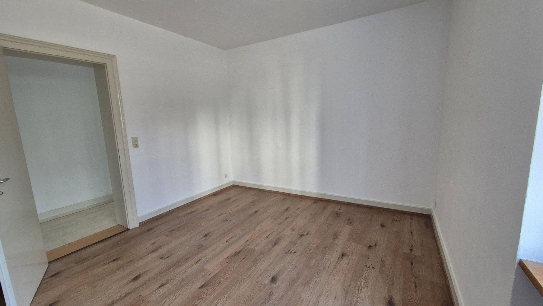 Prenájom bytu 3-izbový 113 m², Bad Säckingen, Bádensko-Wurttembersko Prenájom bytu 3-izbový 113 m², Bad Säckingen, Bádensko-Wurttembersko