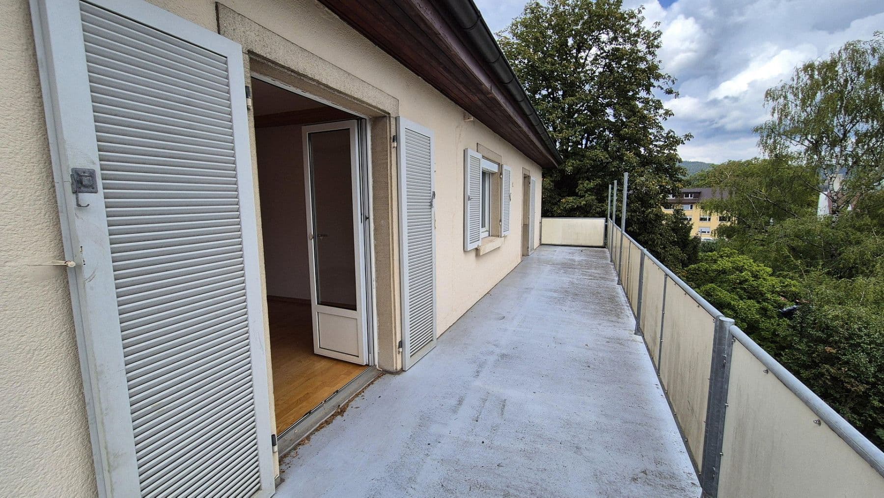 Prenájom bytu 3-izbový 113 m², Bad Säckingen, Bádensko-Wurttembersko Prenájom bytu 3-izbový 113 m², Bad Säckingen, Bádensko-Wurttembersko
