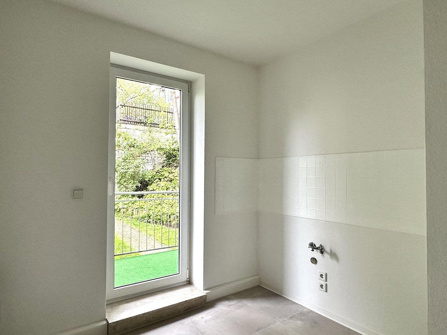 Prenájom bytu 3-izbový 71 m², Tschirchstraße 7, Gera, Durínsko Prenájom bytu 3-izbový 71 m², Tschirchstraße 7, Gera, Durínsko