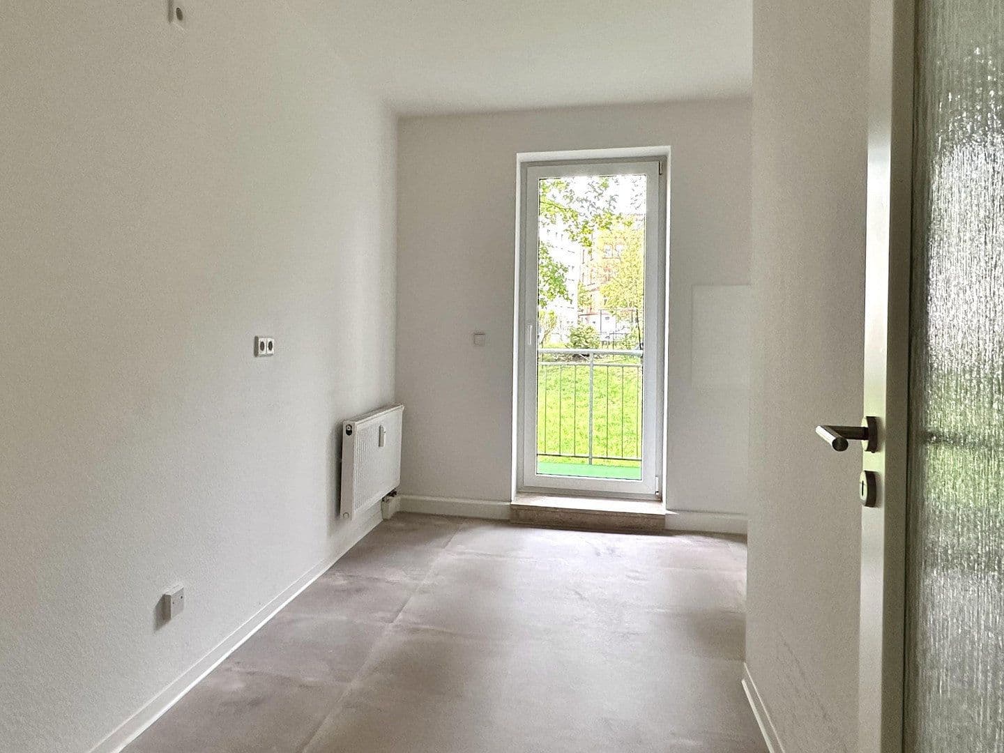 Prenájom bytu 3-izbový 71 m², Tschirchstraße 7, Gera, Durínsko Prenájom bytu 3-izbový 71 m², Tschirchstraße 7, Gera, Durínsko