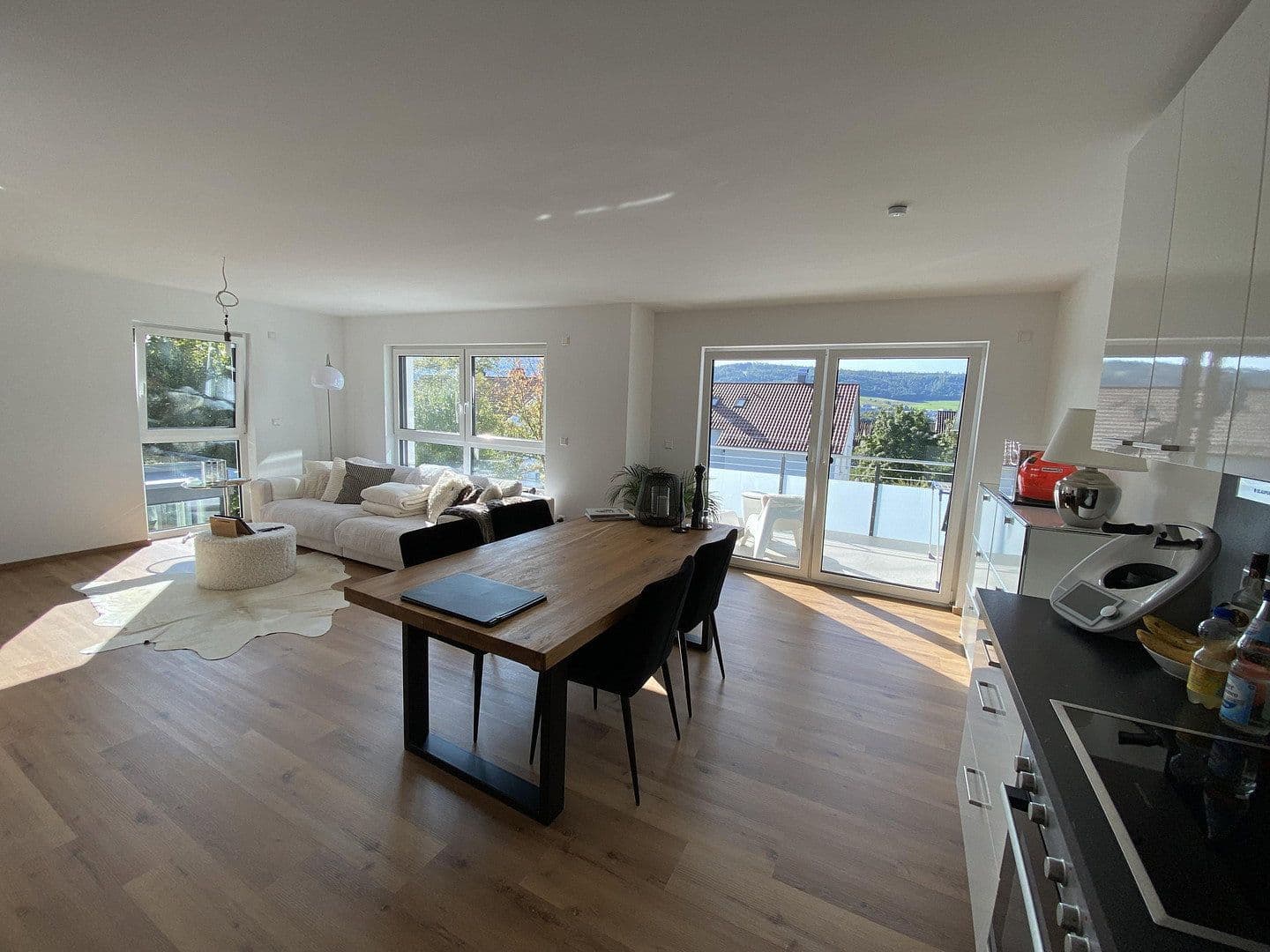Prenájom bytu 3-izbový 84 m², Mozartstr., Aalen, Bádensko-Wurttembersko Prenájom bytu 3-izbový 84 m², Mozartstr., Aalen, Bádensko-Wurttembersko