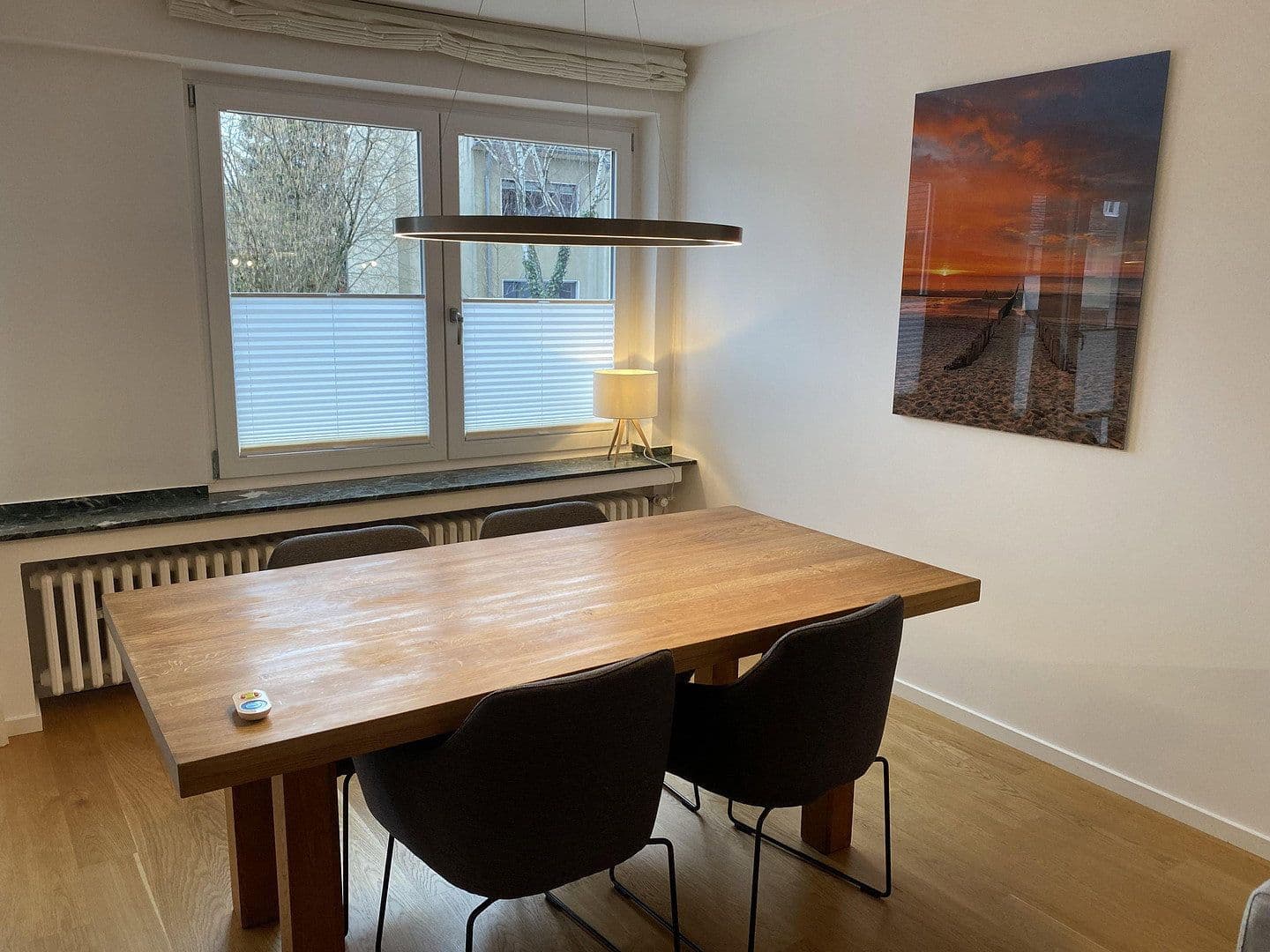 Prenájom bytu 2-izbový 90 m², Bernhardstr. 147, Köln, Severné Porýnie - Westfálsko Prenájom bytu 2-izbový 90 m², Bernhardstr. 147, Köln, Severné Porýnie - Westfálsko