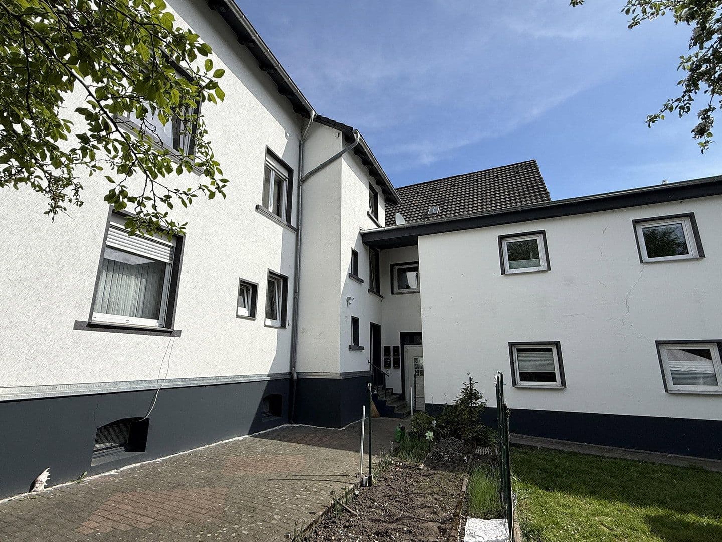 Predaj domu 392 m², pozemek 539 m², Neuenrade, Severné Porýnie - Westfálsko Predaj domu 392 m², pozemek 539 m², Neuenrade, Severné Porýnie - Westfálsko