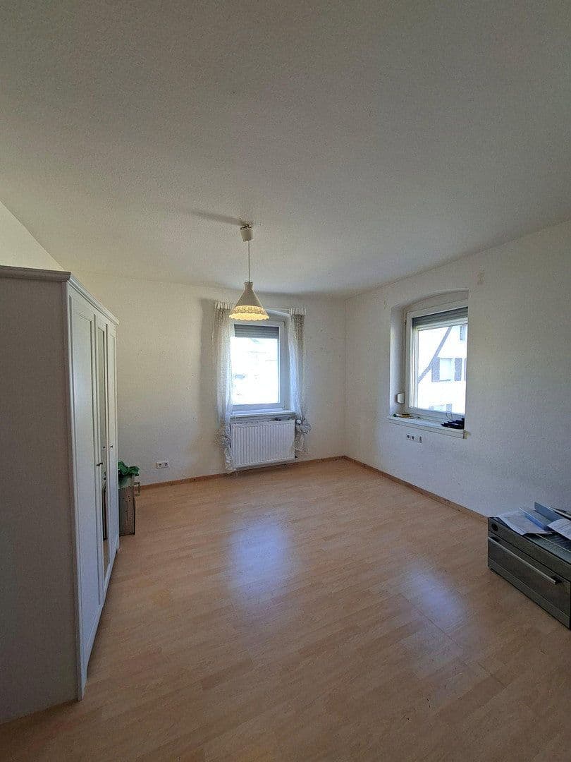 Predaj domu 198 m², pozemek 167 m², Herbolzheim, Bádensko-Wurttembersko Predaj domu 198 m², pozemek 167 m², Herbolzheim, Bádensko-Wurttembersko