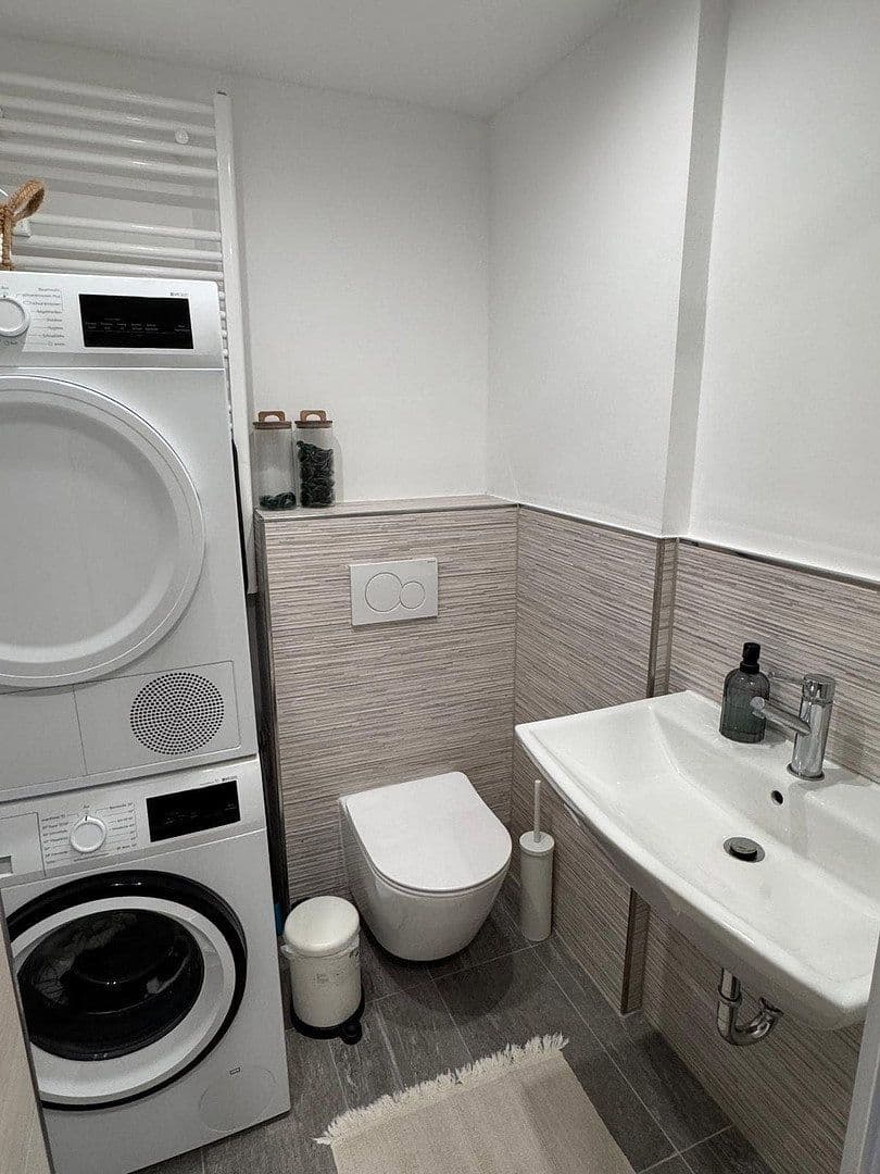 Predaj bytu 2-izbový 50 m², Frankfurt am Main, Hesensko Predaj bytu 2-izbový 50 m², Frankfurt am Main, Hesensko