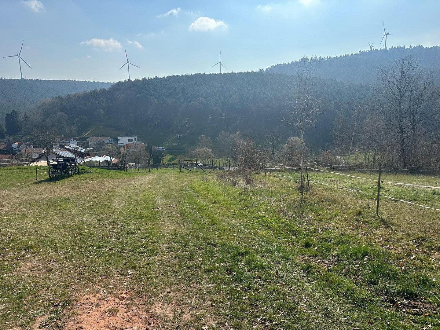 Predaj domu 115 m², pozemek 1.000 m², Lützelbach, Hesensko Predaj domu 115 m², pozemek 1.000 m², Lützelbach, Hesensko