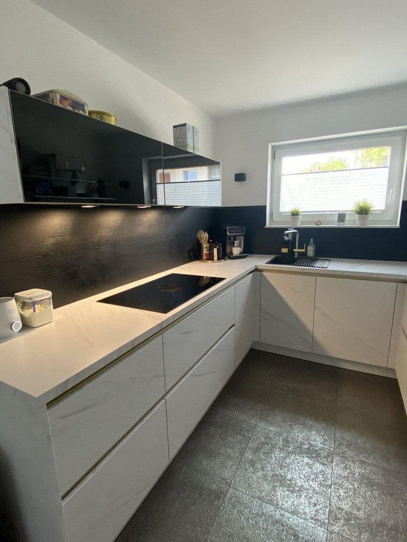 Predaj domu 100 m², pozemek 218 m², Rielasingen-Worblingen, Bádensko-Wurttembersko Predaj domu 100 m², pozemek 218 m², Rielasingen-Worblingen, Bádensko-Wurttembersko