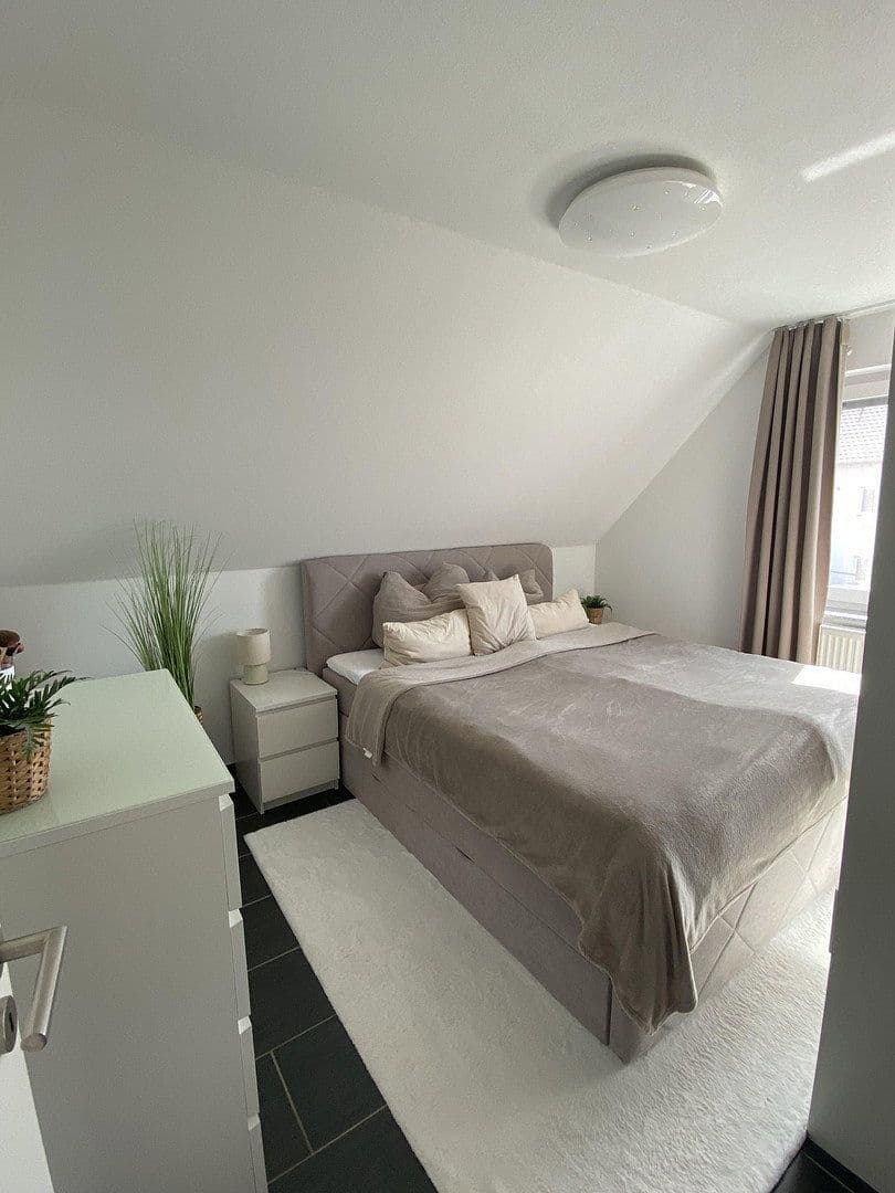 Predaj domu 100 m², pozemek 218 m², Rielasingen-Worblingen, Bádensko-Wurttembersko Predaj domu 100 m², pozemek 218 m², Rielasingen-Worblingen, Bádensko-Wurttembersko