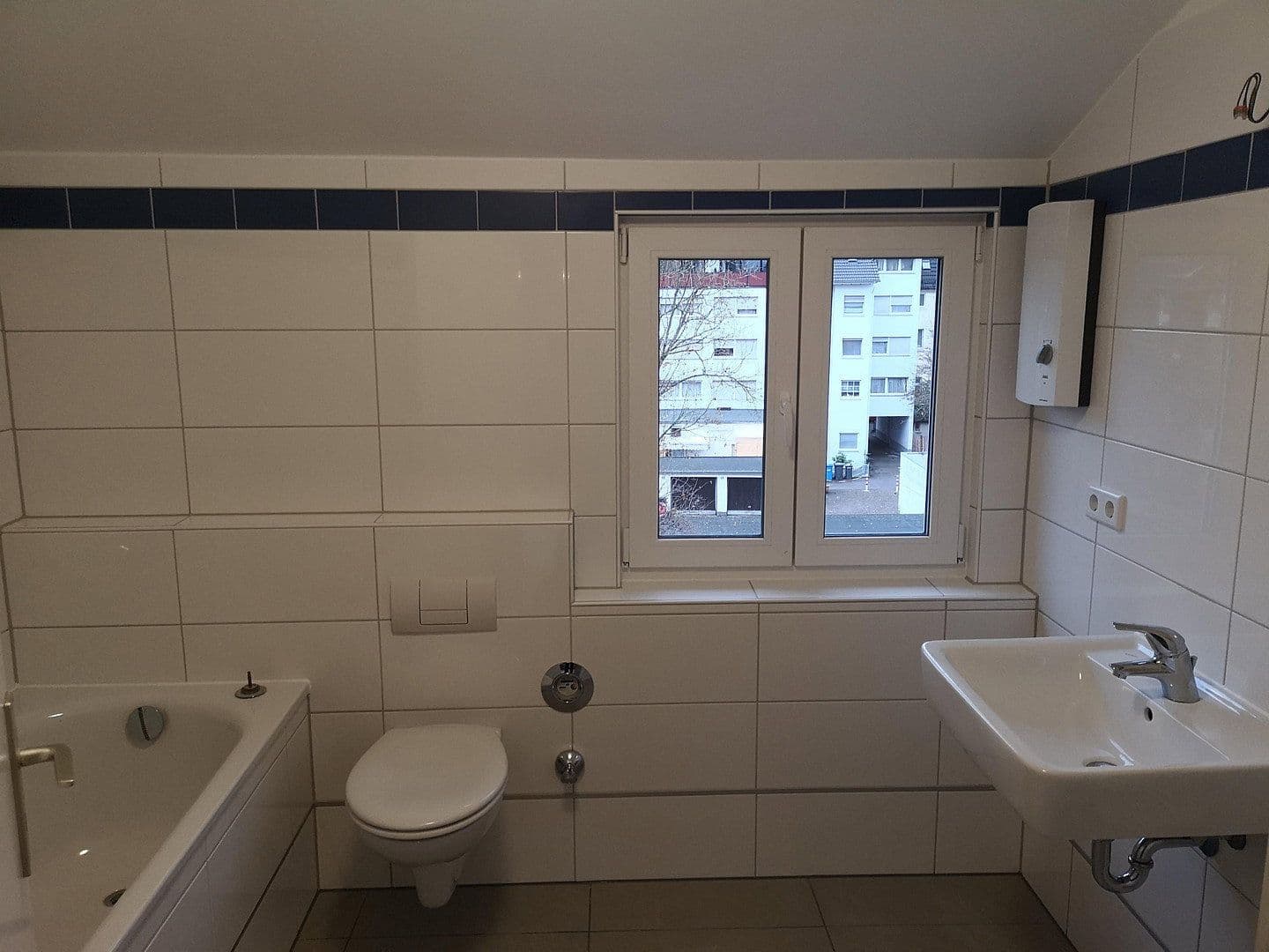 Prenájom bytu 2-izbový 72 m², Im Hederichsfeld 86, Leverkusen, Severné Porýnie - Westfálsko Prenájom bytu 2-izbový 72 m², Im Hederichsfeld 86, Leverkusen, Severné Porýnie - Westfálsko
