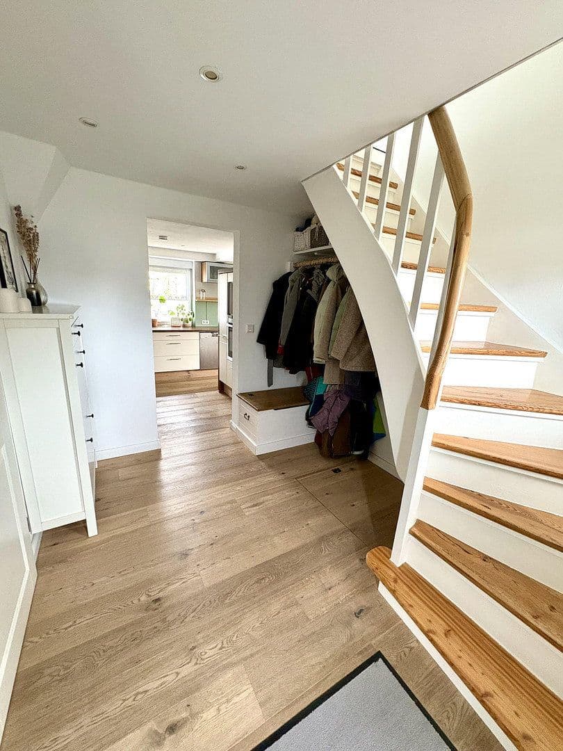 Predaj domu 185 m², pozemek 845 m², Celle, Dolné Sasko Predaj domu 185 m², pozemek 845 m², Celle, Dolné Sasko