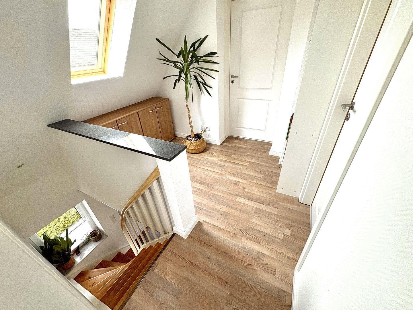 Predaj domu 185 m², pozemek 845 m², Celle, Dolné Sasko Predaj domu 185 m², pozemek 845 m², Celle, Dolné Sasko