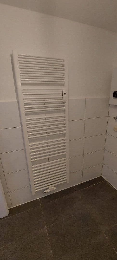 Prenájom bytu 3-izbový 77 m², Hasencleverstr. 18, Solingen, Severné Porýnie - Westfálsko Prenájom bytu 3-izbový 77 m², Hasencleverstr. 18, Solingen, Severné Porýnie - Westfálsko