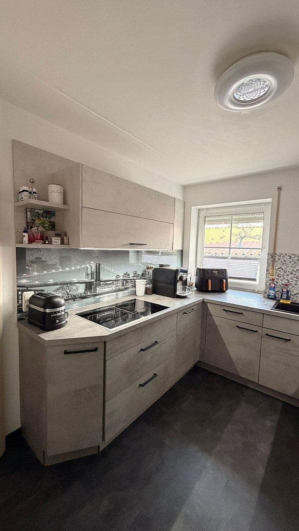 Predaj bytu 4-izbový 105 m², Burglengenfeld, Bavorsko Predaj bytu 4-izbový 105 m², Burglengenfeld, Bavorsko