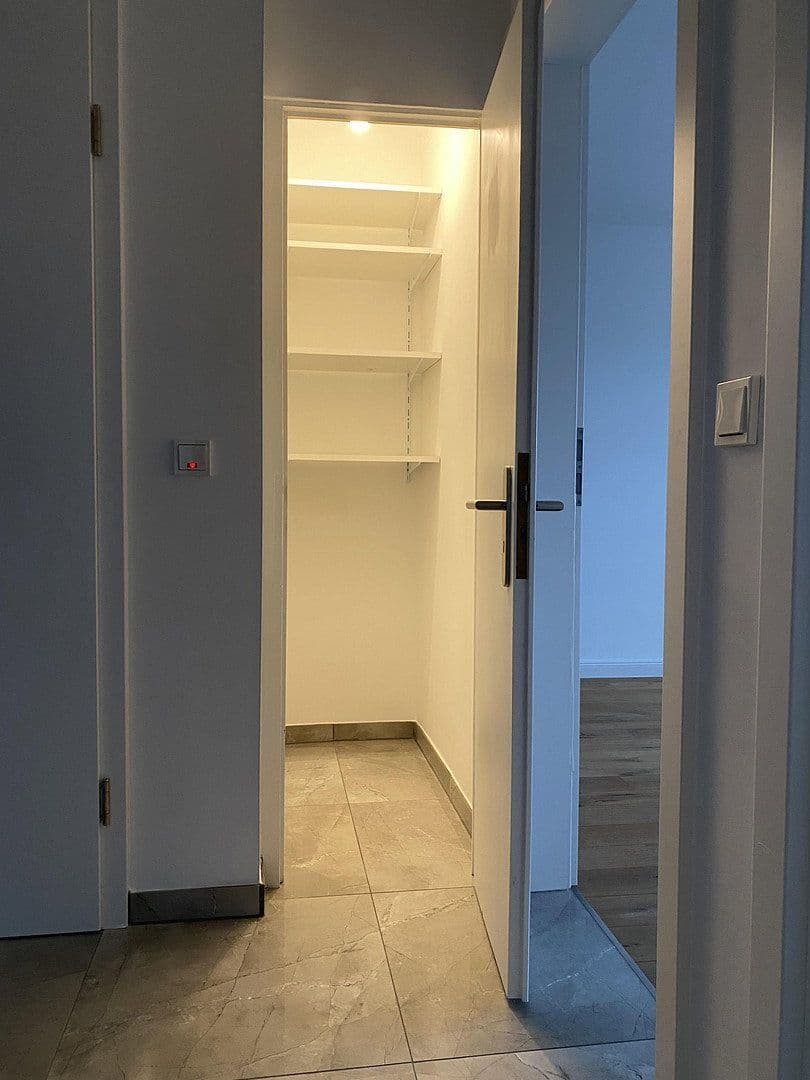 Prenájom bytu 4-izbový 85 m², Kesselgasse 10, Amöneburg, Hesensko Prenájom bytu 4-izbový 85 m², Kesselgasse 10, Amöneburg, Hesensko