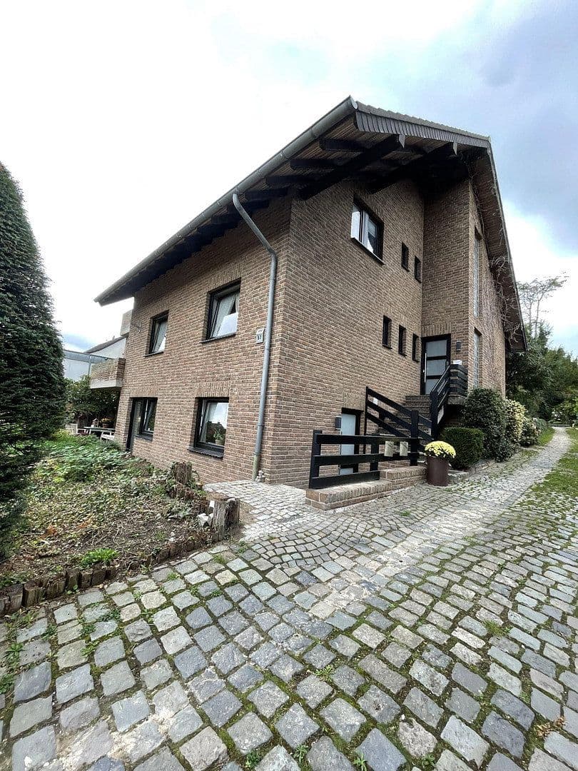 Predaj domu 255 m², pozemek 6.196 m², Viersen, Severné Porýnie - Westfálsko Predaj domu 255 m², pozemek 6.196 m², Viersen, Severné Porýnie - Westfálsko