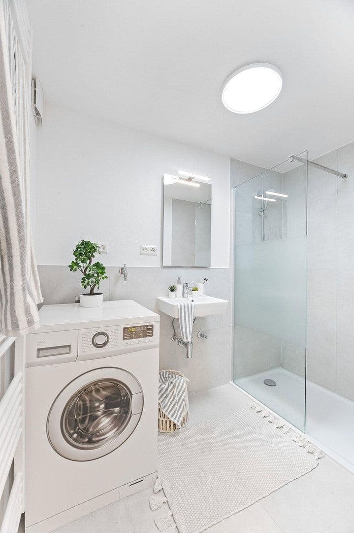 Predaj bytu 2-izbový 63 m², Dachswaldweg 46, Stuttgart- Vaihingen, Bádensko-Wurttembersko Predaj bytu 2-izbový 63 m², Dachswaldweg 46, Stuttgart- Vaihingen, Bádensko-Wurttembersko