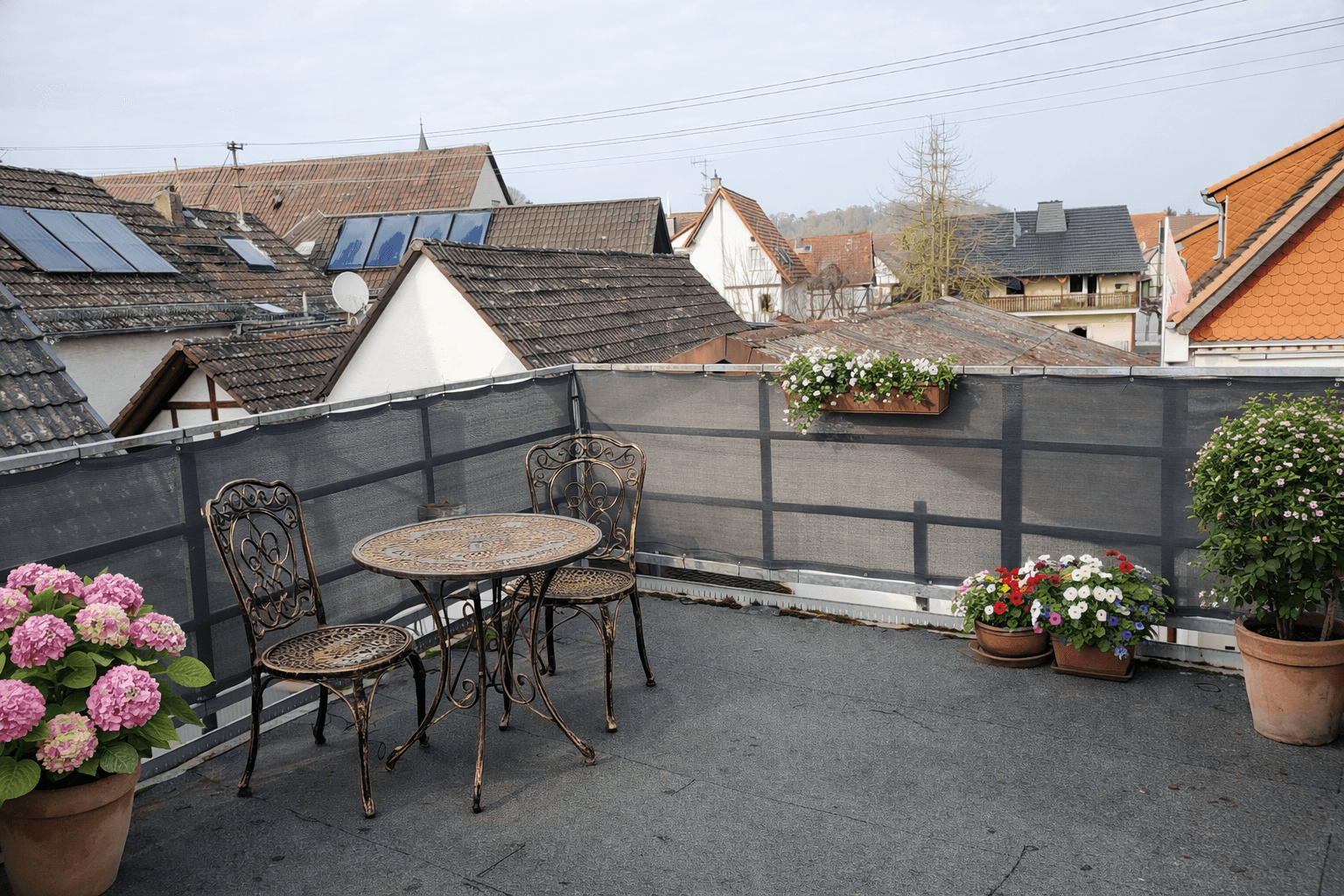 Prenájom bytu 2-izbový 82 m², Große Erbsengasse 13, Ranstadt, Hesensko Prenájom bytu 2-izbový 82 m², Große Erbsengasse 13, Ranstadt, Hesensko