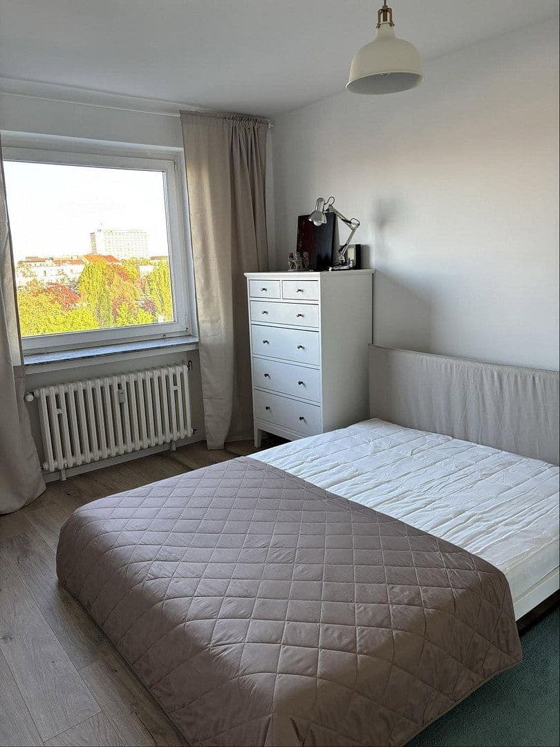Prenájom bytu 2-izbový 48 m², Berlin, Berlín Prenájom bytu 2-izbový 48 m², Berlin, Berlín