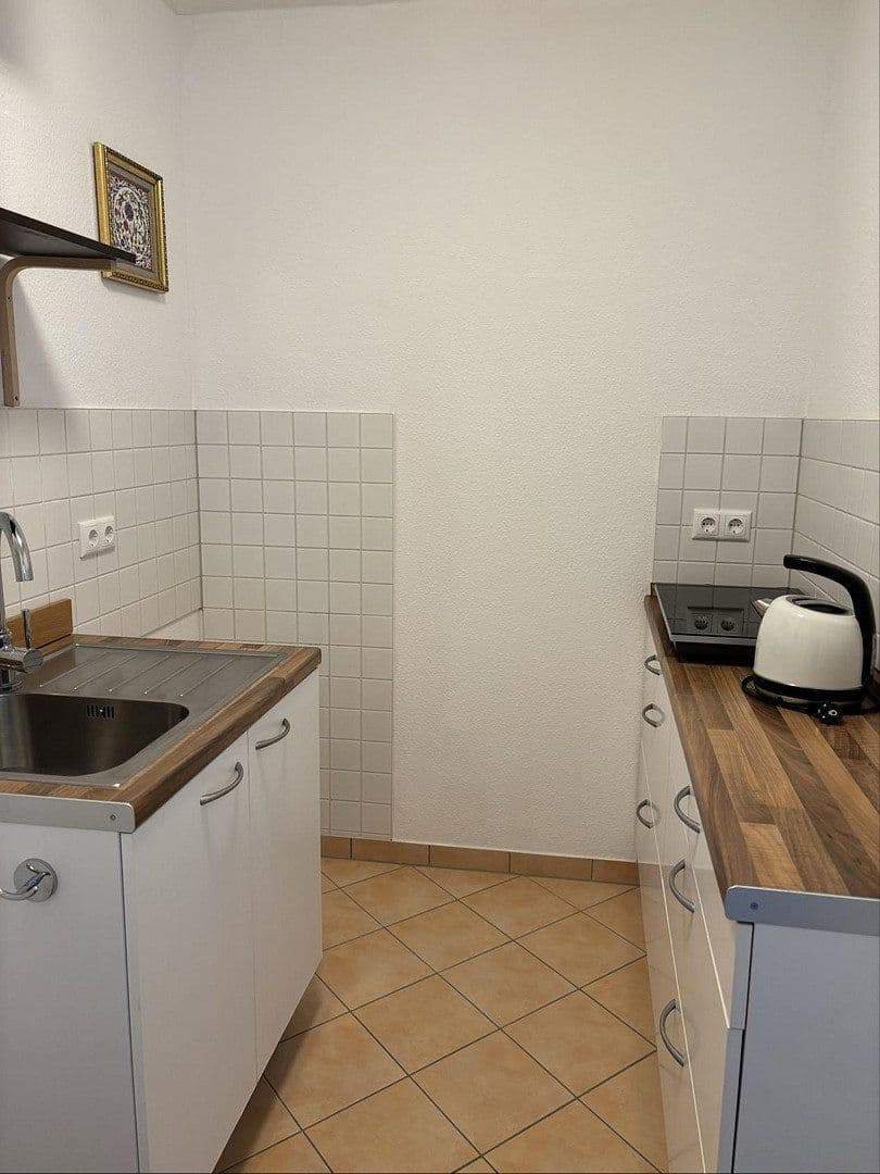 Prenájom bytu 2-izbový 48 m², Berlin, Berlín Prenájom bytu 2-izbový 48 m², Berlin, Berlín