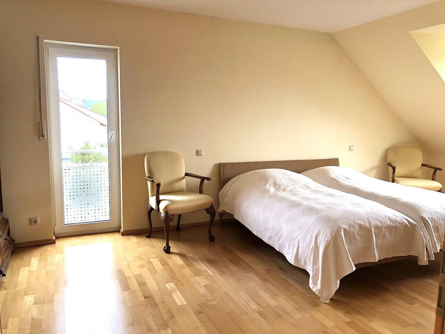 Predaj bytu 4-izbový 121 m², Neustadt Weinstrasse, Porýnie-Falcko Predaj bytu 4-izbový 121 m², Neustadt Weinstrasse, Porýnie-Falcko