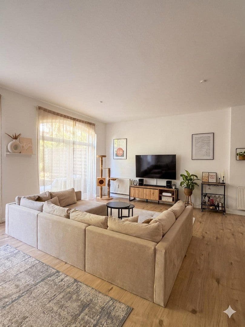 Prenájom domu 150 m², pozemek 250 m², Bahnstraße 34, Mönchengladbach, Severné Porýnie - Westfálsko Prenájom domu 150 m², pozemek 250 m², Bahnstraße 34, Mönchengladbach, Severné Porýnie - Westfálsko