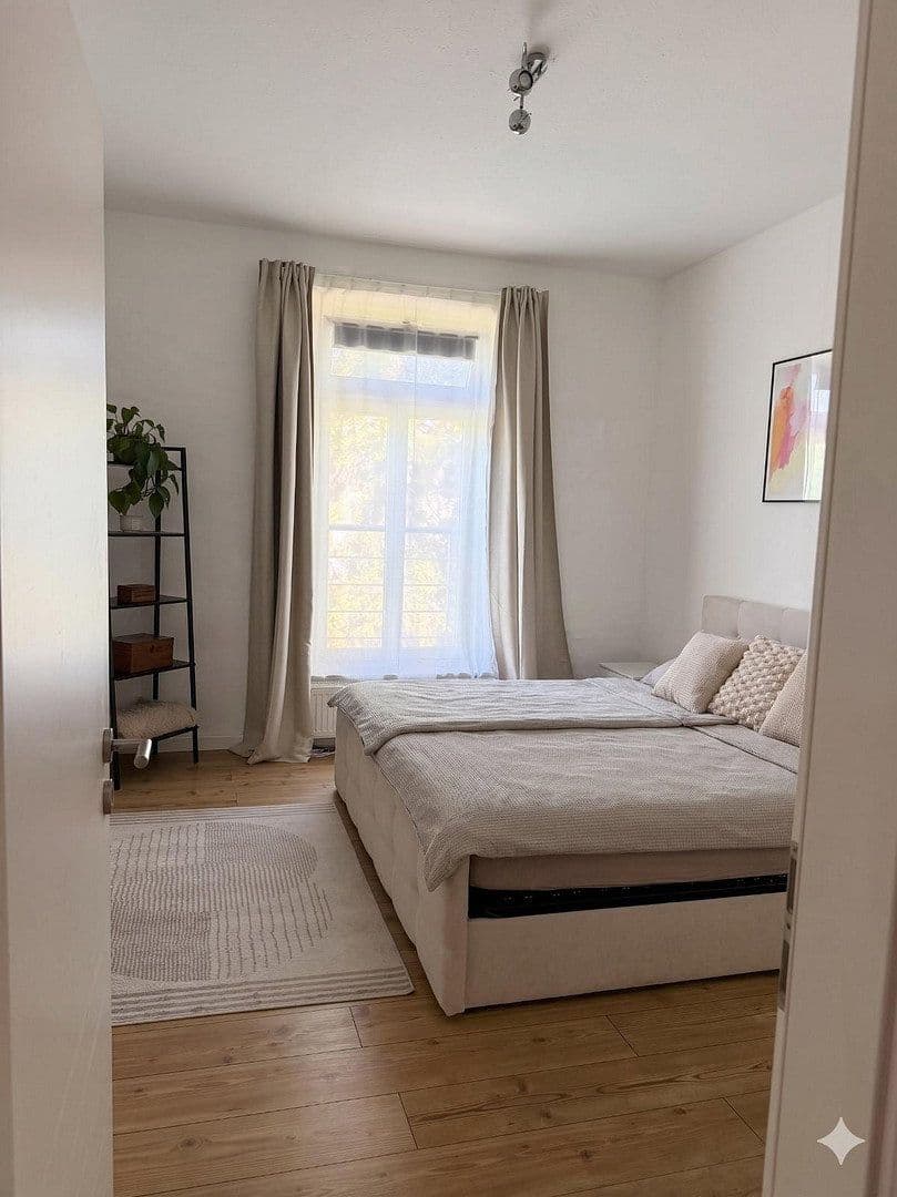 Prenájom domu 150 m², pozemek 250 m², Bahnstraße 34, Mönchengladbach, Severné Porýnie - Westfálsko Prenájom domu 150 m², pozemek 250 m², Bahnstraße 34, Mönchengladbach, Severné Porýnie - Westfálsko
