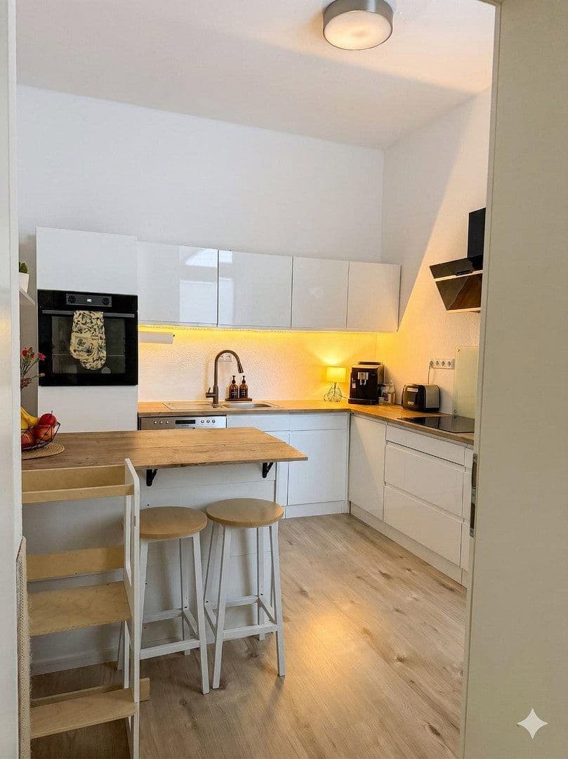 Prenájom domu 150 m², pozemek 250 m², Bahnstraße 34, Mönchengladbach, Severné Porýnie - Westfálsko Prenájom domu 150 m², pozemek 250 m², Bahnstraße 34, Mönchengladbach, Severné Porýnie - Westfálsko