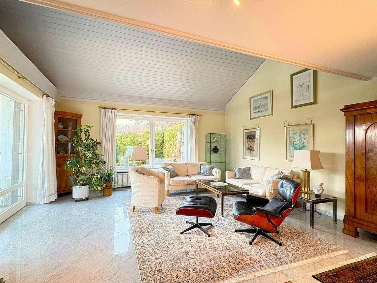 Predaj domu 222 m², pozemek 414 m², Starnberg, Bavorsko Predaj domu 222 m², pozemek 414 m², Starnberg, Bavorsko