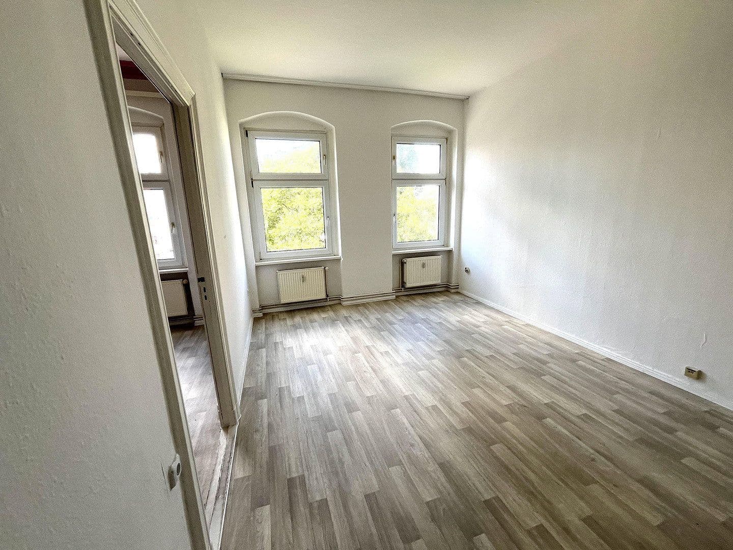 Prenájom bytu 2-izbový 49 m², Koloniestr. 37, Berlin, Berlín Prenájom bytu 2-izbový 49 m², Koloniestr. 37, Berlin, Berlín