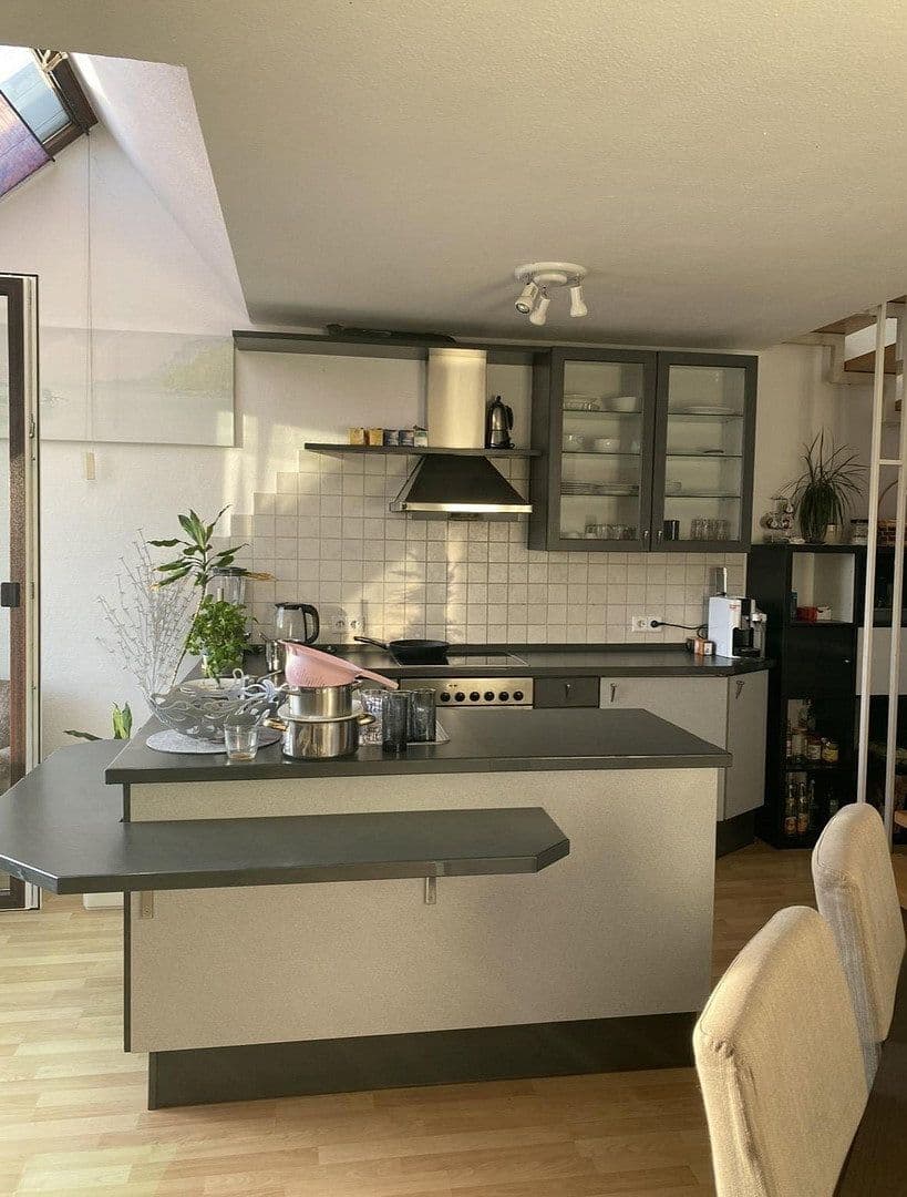 Prenájom bytu 2-izbový 55 m², Grabenstr. 65, Göppingen, Bádensko-Wurttembersko Prenájom bytu 2-izbový 55 m², Grabenstr. 65, Göppingen, Bádensko-Wurttembersko