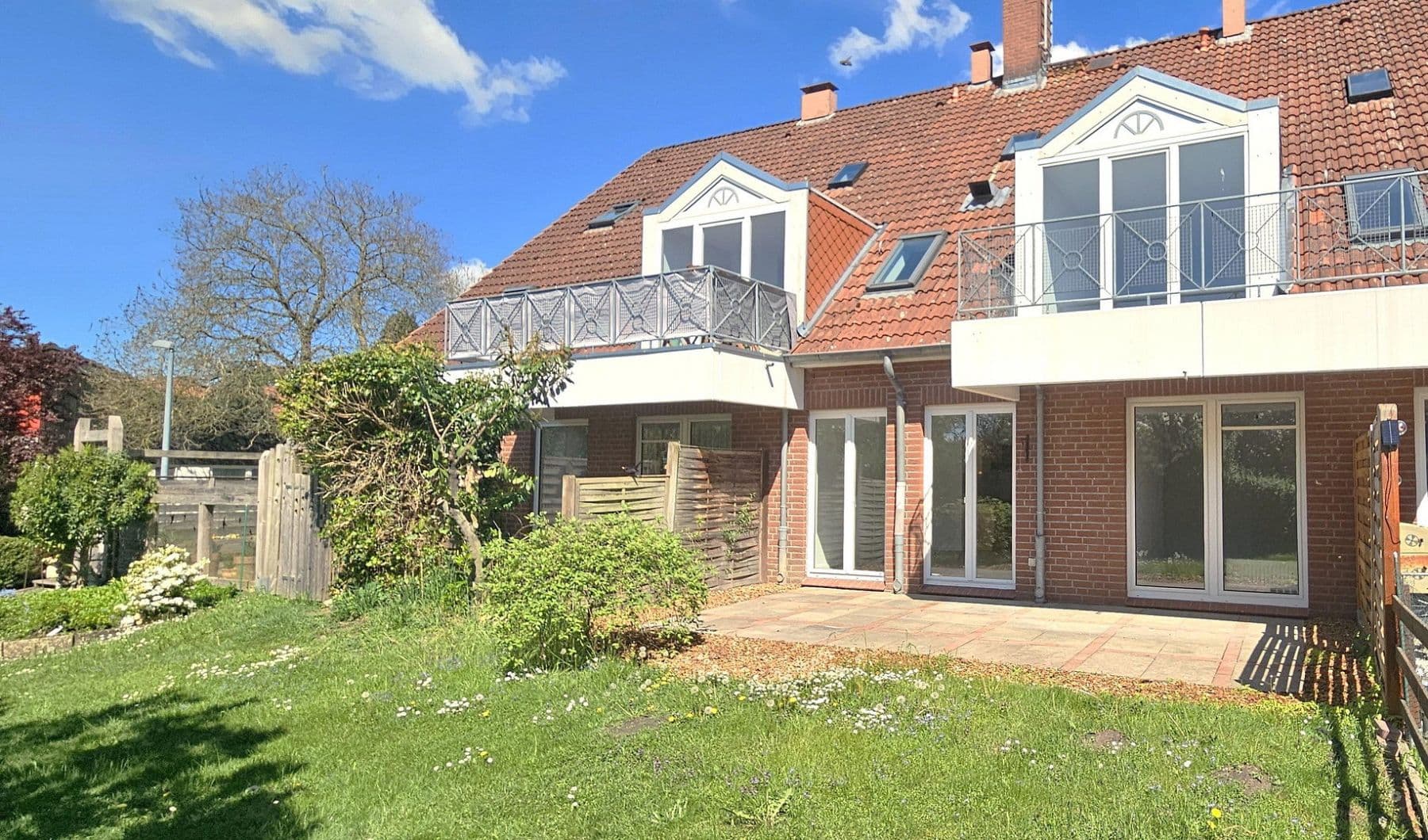 Prenájom bytu 2-izbový 55 m², Estorf, Dolné Sasko Prenájom bytu 2-izbový 55 m², Estorf, Dolné Sasko
